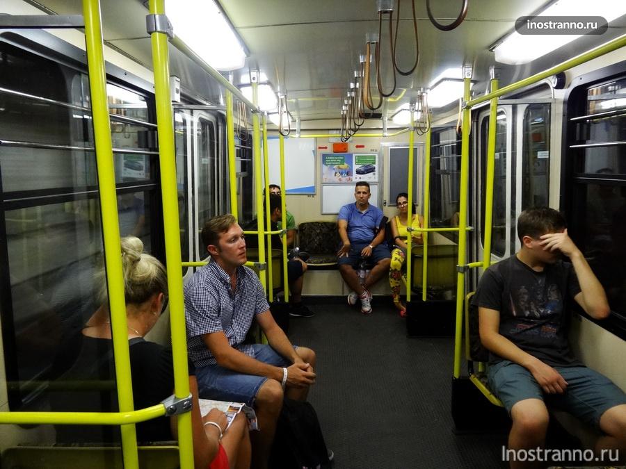 вагоны метро Будапешта