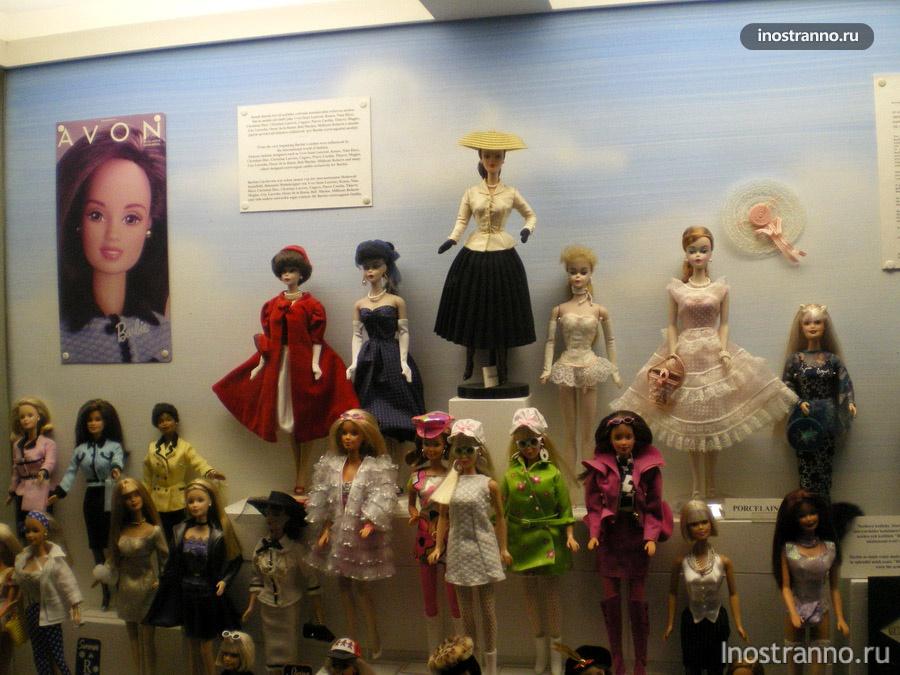 Выставка кукол Барби - Прага