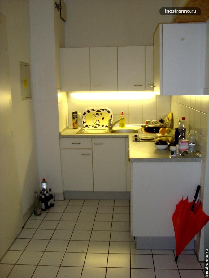 кухня в немецком общежитии
