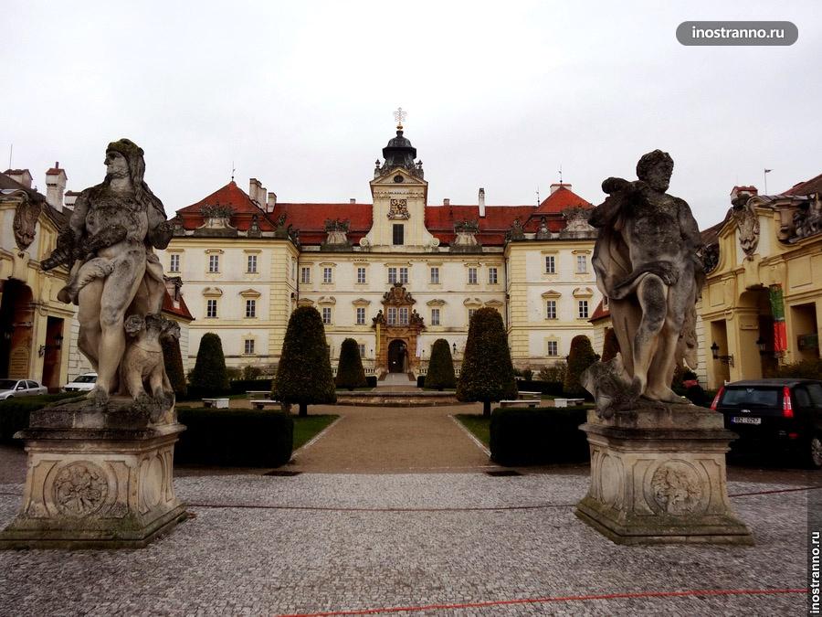 Чешский замок Валтице