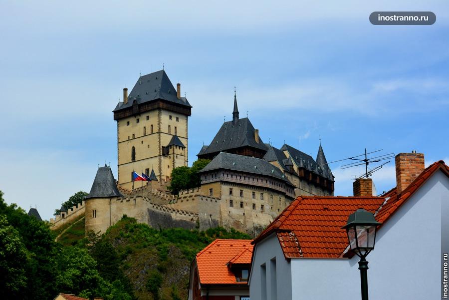 замок карлштейн в чехии