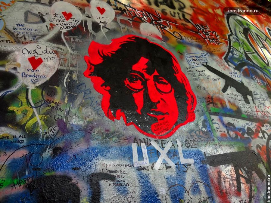 стена Джона Леннона в Праге