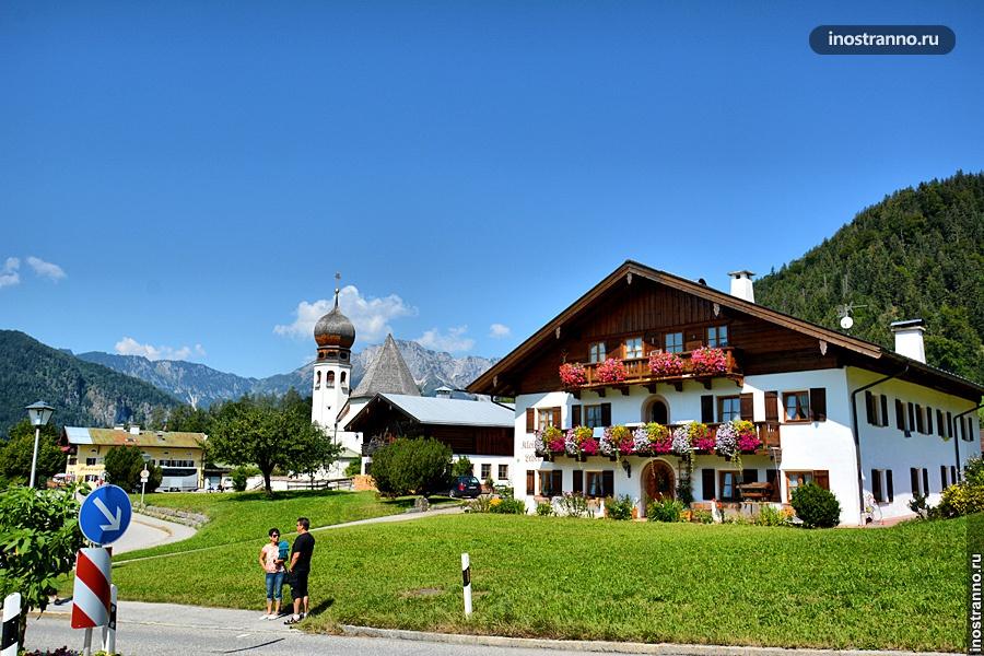 Деревня в Германии в Альпах