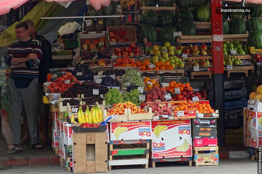 Фруктовый рынок в Бухаресте
