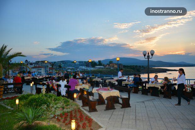 Ресторан в Болгарии с видом на море