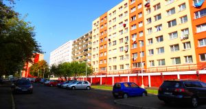 Стоит ли покупать квартиру в пригороде Праги, например, в Кладно?
