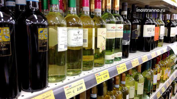 Цены на вино в супермаркете Рима