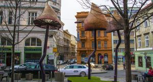 Необычный отель с грибами Mosaic House в Праге