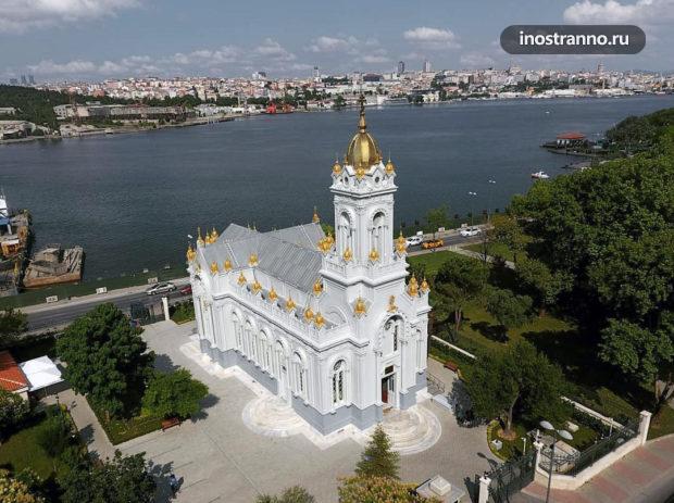 Болгарская церковь Святого Стефана в Стамбуле