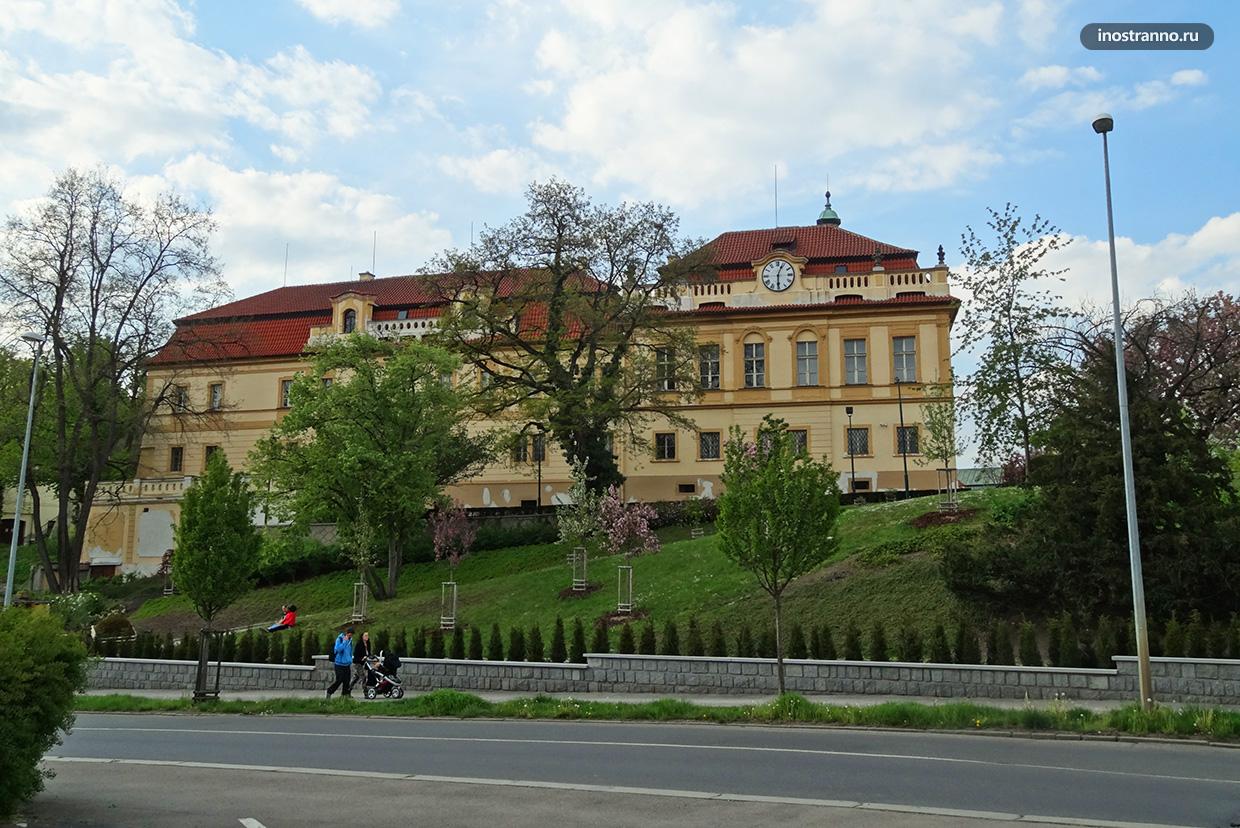 Замок в Либне в Праге