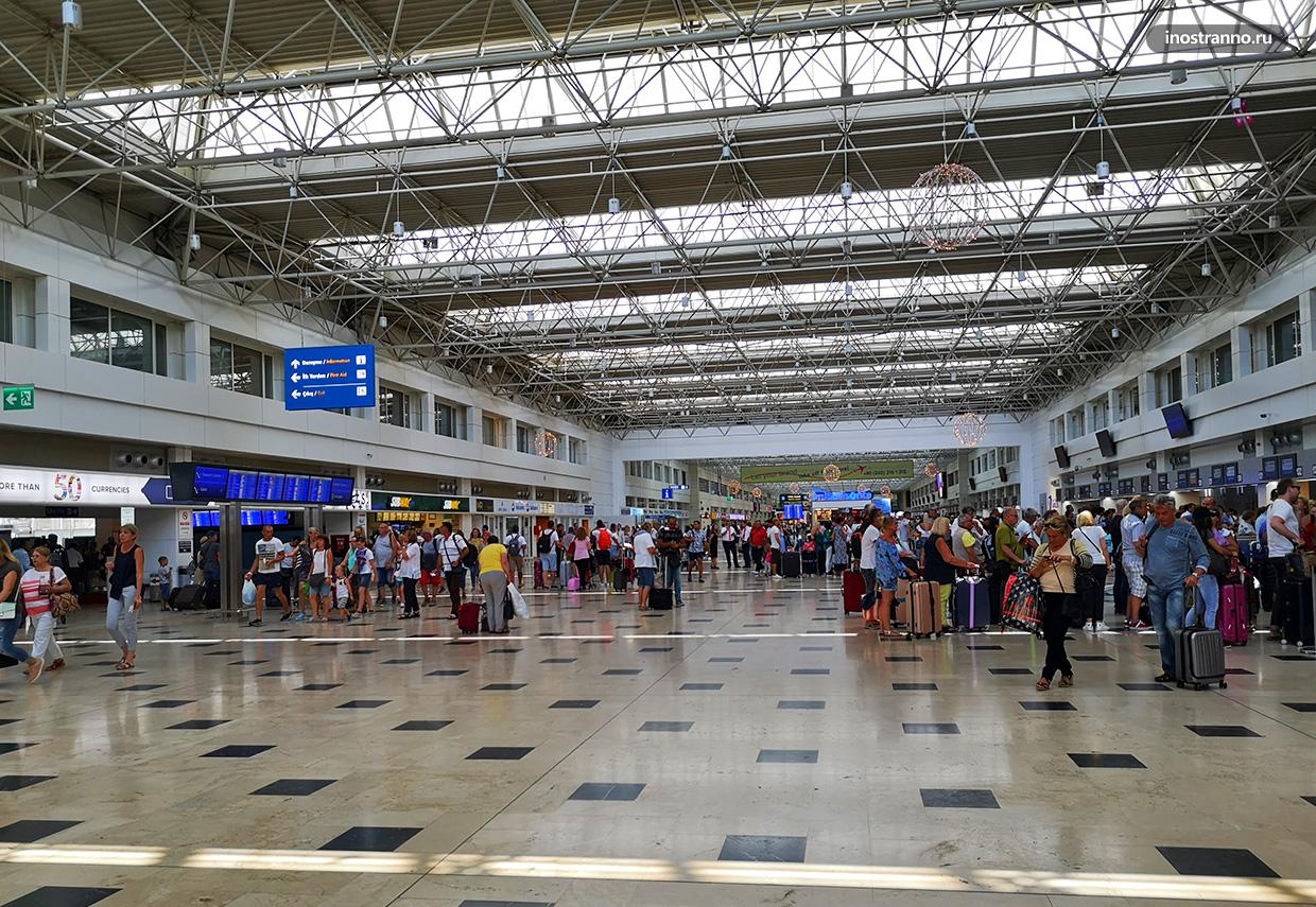 Аэропорт Анталии терминал