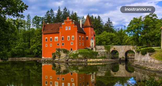 Червена-Лгота – самый фотогеничный замок южной Чехии