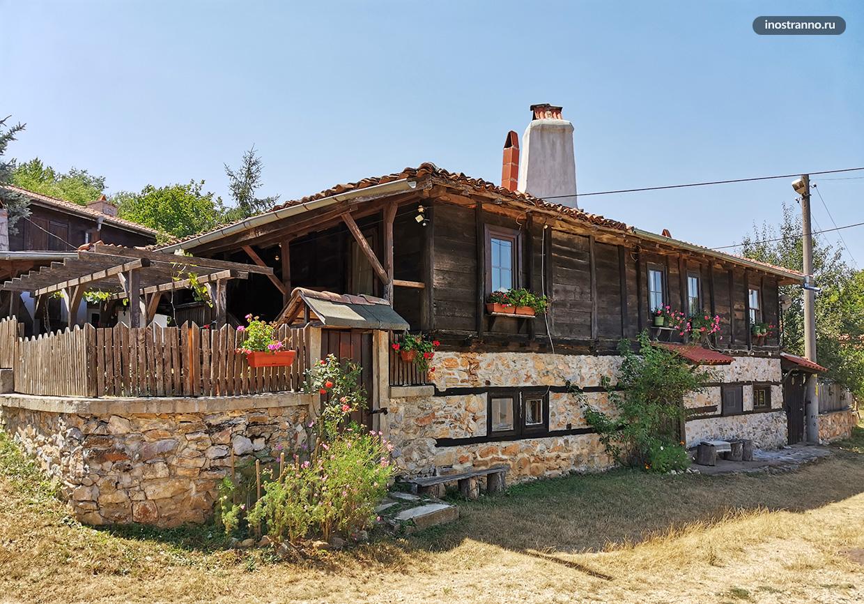 Традиционная деревня Брышлян в Болгарии