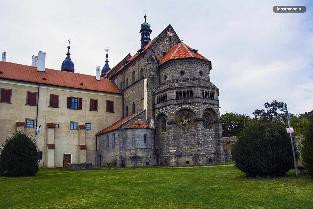Готическая базилика в Чехии