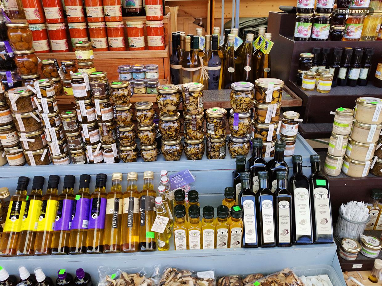 Оливковое масло с хорватского рынка