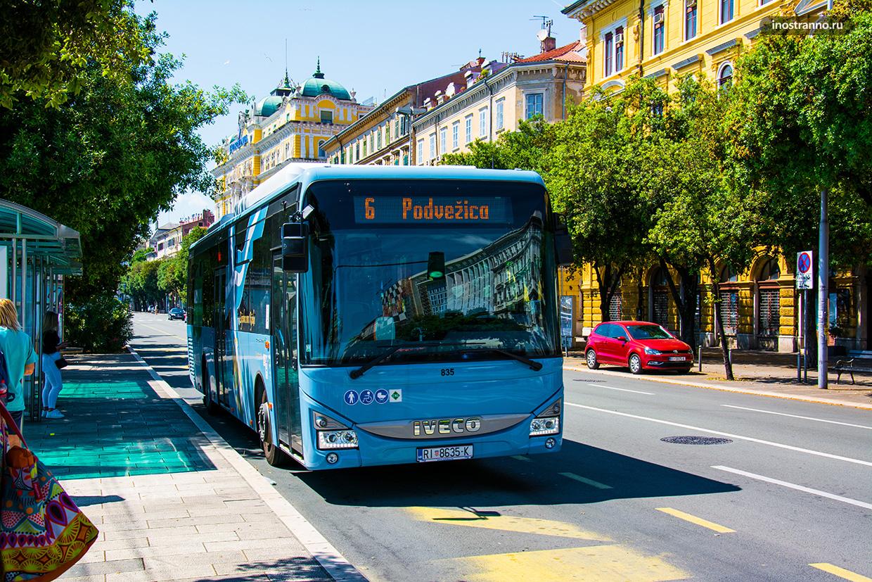 Общественный транспорт в хорватском городе Риека