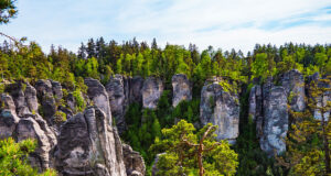 Праховские скалы – нереальные места для трекинга в северной Чехии