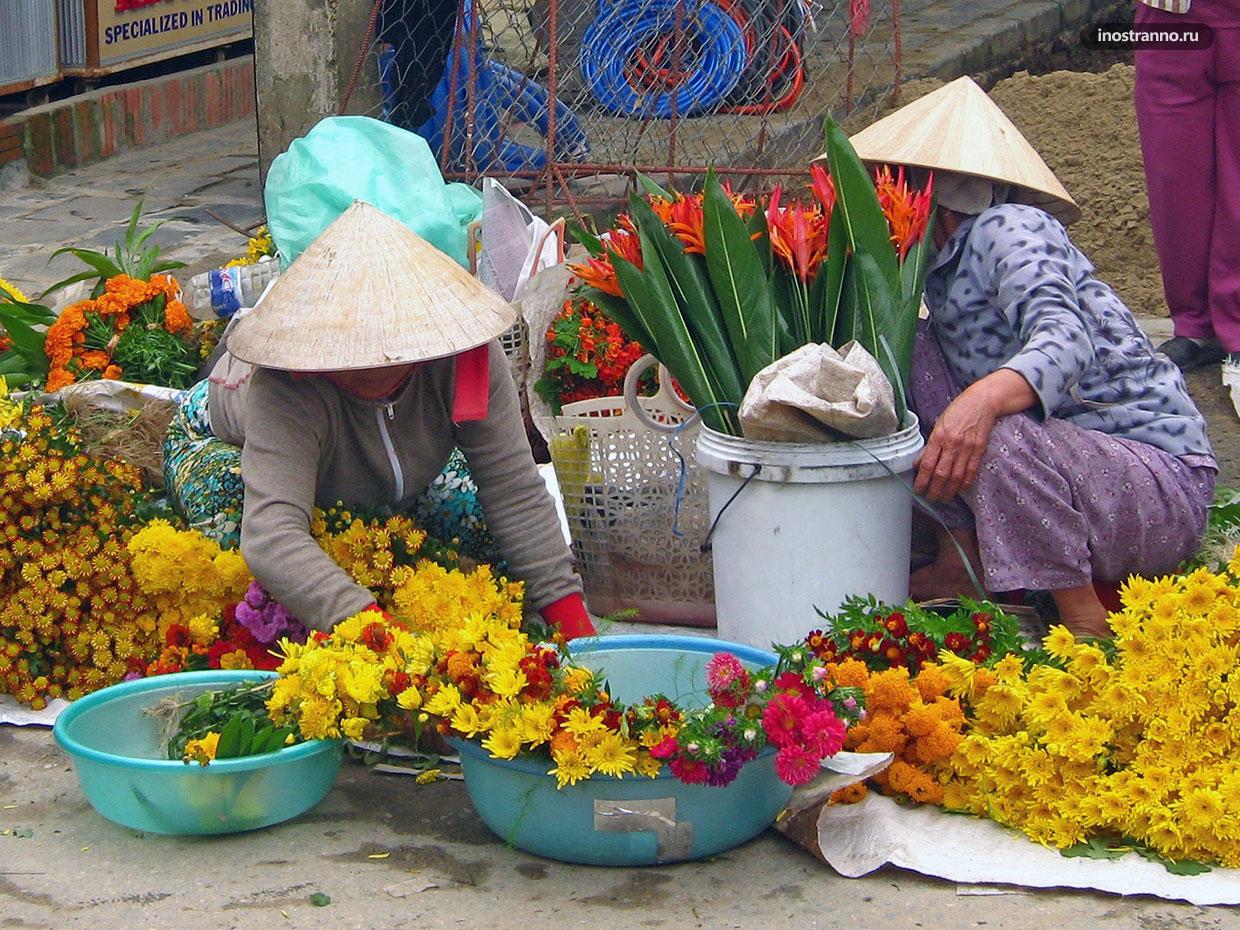 Цветочный рынок Сукхумвит в Паттайе